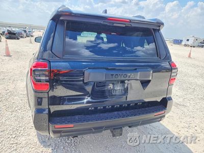 Zdjęcie 6 z 13 samochodu: 2025 TOYOTA 4RUNNER SR5 VIN:JTEVA5BR7S5010117 - miniatura