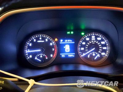 Zdjęcie 9 z 14 samochodu: 2021 HYUNDAI TUCSON LIMITED VIN:KM8J33AL8MU305908 - miniatura