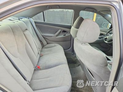 Zdjęcie 10 z 12 samochodu: 2007 TOYOTA CAMRY LE VIN:4T1BE46K07U034559 - miniatura