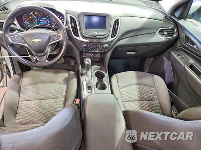 Zdjęcie 8 z 13 samochodu: 2021 CHEVROLET EQUINOX LT VIN:3GNAXKEVXMS174714 - miniatura
