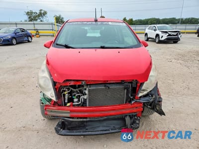 Piąte zdjęcie samochodu w środku: 2014 CHEVROLET SPARK 1LT VIN:KL8CD6S90EC573883 - miniatura