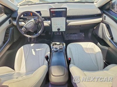 Zdjęcie 8 z 13 samochodu: 2021 FORD MUSTANG MACH-E PREMIUM VIN:3FMTK3SU3MMA01585 - miniatura