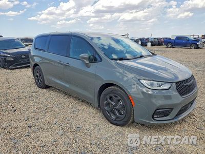 Czwarte zdjęcie samochodu z boku: 2022 CHRYSLER PACIFICA HYBRID LIMITED VIN:2C4RC1S78NR130846 - miniatura