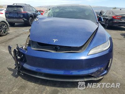Piąte zdjęcie samochodu w środku: 2024 TESLA MODEL 3 VIN:5YJ3E1ET4RF848940 - miniatura