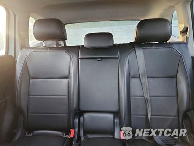 Zdjęcie 10 z 13 samochodu: 2021 VOLKSWAGEN TIGUAN SE VIN:3VV3B7AX5MM112194 - miniatura