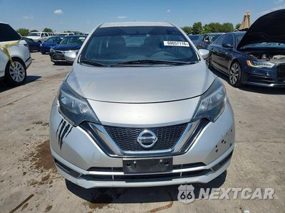 Piąte zdjęcie samochodu w środku: 2017 NISSAN VERSA NOTE SV VIN:3N1CE2CP1HL354887 - miniatura