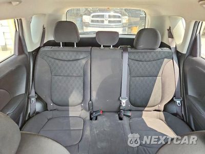 Zdjęcie 10 z 13 samochodu: 2015 KIA SOUL BASE VIN:KNDJN2A28F7815130 - miniatura