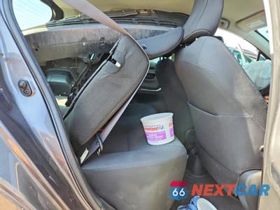 Zdjęcie 10 z 12 samochodu: 2015 TOYOTA YARIS 5-DOOR L VIN:VNKKTUD36FA042520 - miniatura