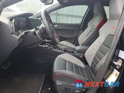 Zdjęcie 7 z 13 samochodu: 2024 VOLKSWAGEN GTI SE VIN:WVW3A7CD6RW220657 - miniatura