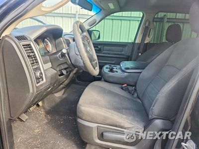 Zdjęcie 7 z 12 samochodu: 2019 RAM 1500 CLASSIC TRADESMAN VIN:1C6RR7KT9KS621720 - miniatura
