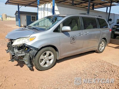 2013 TOYOTA SIENNA LE 5TDKK3DC0DS301220 - główne zdjęcie licytacji z USA - miniatura