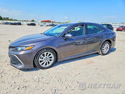 2023 TOYOTA CAMRY LE 4T1C11AK7PU808277 - główne zdjęcie licytacji z USA - miniatura