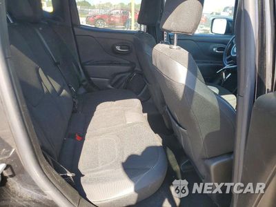 Zdjęcie 11 z 13 samochodu: 2016 JEEP RENEGADE LATITUDE VIN:ZACCJBBT7GPD54180 - miniatura