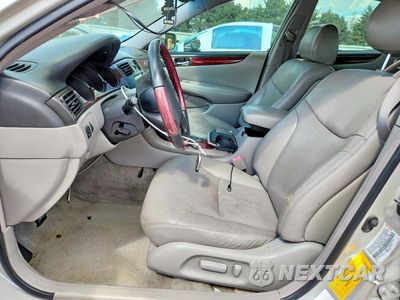 Zdjęcie 7 z 12 samochodu: 2002 LEXUS ES 300 VIN:JTHBF30G120065513 - miniatura