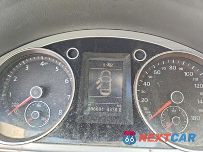 Zdjęcie 9 z 12 samochodu: 2013 VOLKSWAGEN CC SPORT VIN:WVWBP7AN7DE568617 - miniatura