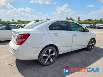 Trzecie zdjęcie samochodu z tyłu: 2017 CHEVROLET SONIC PREMIER VIN:1G1JF5SB5H4115964 - miniatura