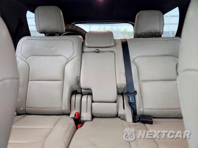 Zdjęcie 10 z 13 samochodu: 2018 FORD EXPLORER LIMITED VIN:1FM5K8F87JGB50932 - miniatura