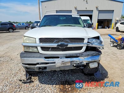 Piąte zdjęcie samochodu w środku: 2005 CHEVROLET SILVERADO K1500 VIN:2GCEK13T051347920 - miniatura