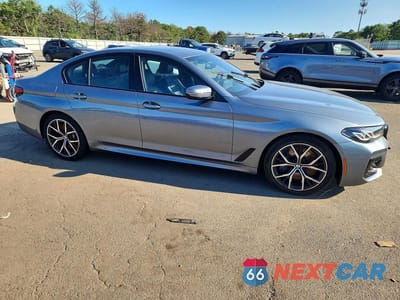 Czwarte zdjęcie samochodu z boku: 2022 BMW 540 XI VIN:WBA73BJ02NWX59444 - miniatura
