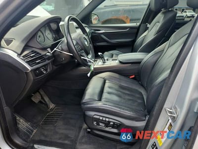 Zdjęcie 7 z 13 samochodu: 2017 BMW X5 XDRIVE35I VIN:5UXKR0C30H0V72040 - miniatura