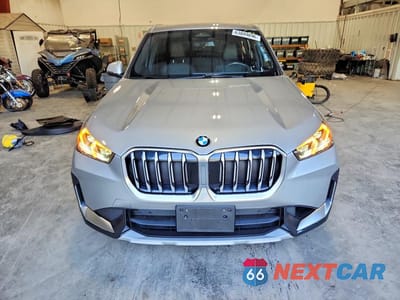 Piąte zdjęcie samochodu w środku: 2024 BMW X1 XDRIVE28I VIN:WBX73EF00R5Z34088 - miniatura