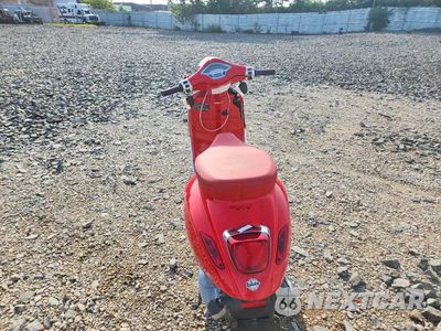 Czwarte zdjęcie samochodu z boku: 2021 VESPA PRIMAVERA/SPRINT 150 VIN:ZAPM818G0M5903323 - miniatura
