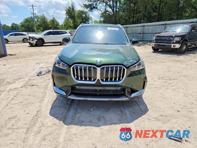 Piąte zdjęcie samochodu w środku: 2025 BMW X1 XDRIVE28I VIN:WBX73EF07S5281569 - miniatura