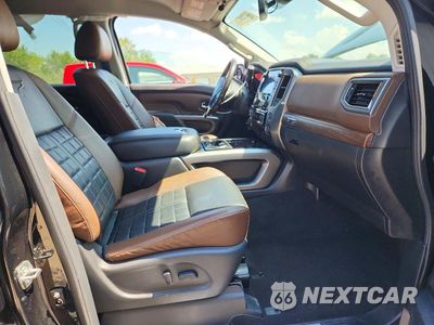 Zdjęcie 7 z 12 samochodu: 2019 NISSAN TITAN PLATINUM RESERVE VIN:1N6AA1E54KN505005 - miniatura
