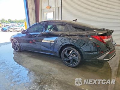 Drugie zdjęcie samochodu z przodu: 2026 HYUNDAI ELANTRA SEL SPORT VIN:KMHLM4DG5TU163719 - miniatura