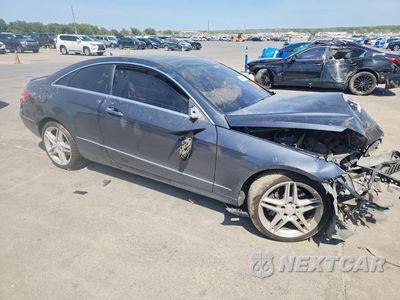 Czwarte zdjęcie samochodu z boku: 2013 MERCEDES-BENZ E 350 VIN:WDDKJ5KB0DF199514 - miniatura