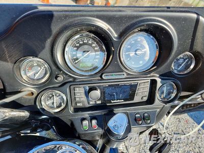 Zdjęcie 7 z 9 samochodu: 2013 HARLEY-DAVIDSON FLHTK ELECTRA GLIDE ULTRA LIMITED VIN:1HD1KEM11DB647871 - miniatura
