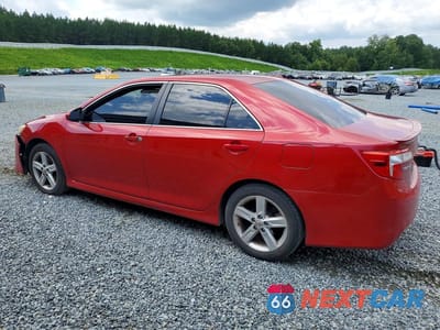 Drugie zdjęcie samochodu z przodu: 2013 TOYOTA CAMRY SE VIN:4T1BF1FK1DU683861 - miniatura