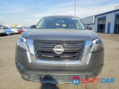 Piąte zdjęcie samochodu w środku: 2022 NISSAN PATHFINDER SV VIN:5N1DR3BC7NC268447 - miniatura