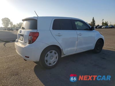 Trzecie zdjęcie samochodu z tyłu: 2013 SCION XD BASE VIN:JTKKUPB41D1030915 - miniatura