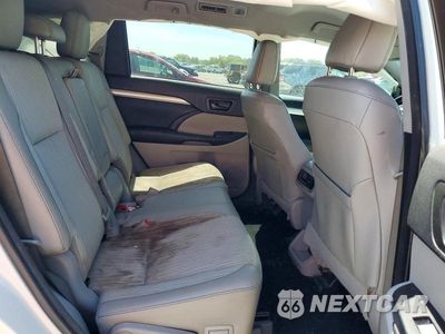 Zdjęcie 11 z 13 samochodu: 2017 TOYOTA HIGHLANDER LE PLUS VIN:5TDZZRFHXHS216705 - miniatura