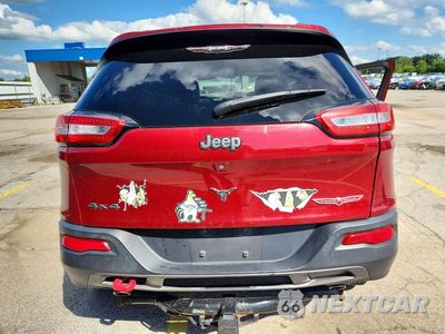 Zdjęcie 6 z 14 samochodu: 2015 JEEP CHEROKEE TRAILHAWK VIN:1C4PJMBS0FW546417 - miniatura
