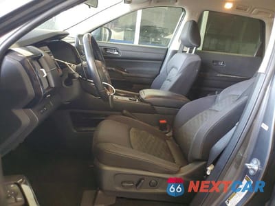 Zdjęcie 7 z 14 samochodu: 2022 NISSAN PATHFINDER SV VIN:5N1DR3BC7NC268447 - miniatura