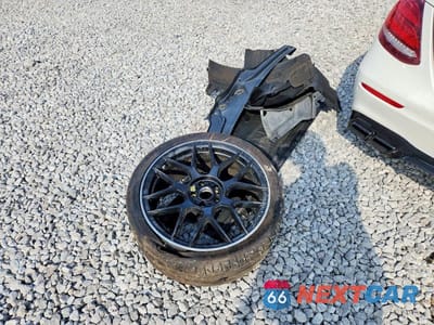 Zdjęcie 12 z 13 samochodu: 2018 MERCEDES-BENZ E 63 AMG-S VIN:WDDZF8KB1JA274134 - miniatura