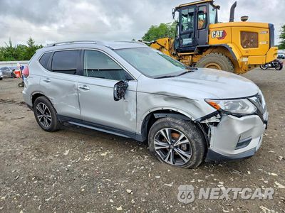 Czwarte zdjęcie samochodu z boku: 2019 NISSAN ROGUE SV VIN:JN8AT2MV0KW384010 - miniatura