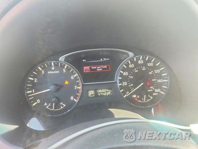 Zdjęcie 9 z 12 samochodu: 2015 NISSAN ALTIMA 2.5 S VIN:1N4AL3AP1FN877543 - miniatura