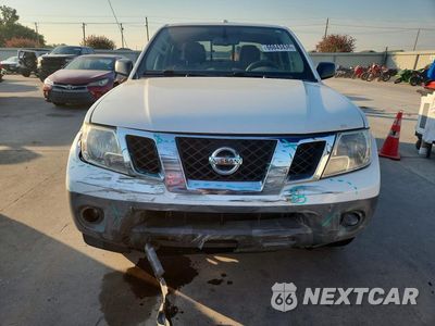 Piąte zdjęcie samochodu w środku: 2018 NISSAN FRONTIER SV VIN:1N6DD0ER7JN704484 - miniatura