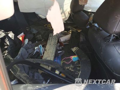 Zdjęcie 11 z 13 samochodu: 2026 TOYOTA COROLLA CROSS XLE VIN:7MUDAABG4TV179357 - miniatura