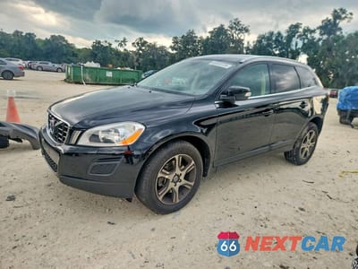 2011 VOLVO XC60 T6 YV4902DZ2B2202645 - główne zdjęcie licytacji z USA - miniatura