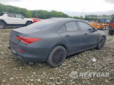 Trzecie zdjęcie samochodu z tyłu: 2020 MERCEDES-BENZ CLA 250 4MATIC VIN:WDD5J4HB1LN069695 - miniatura