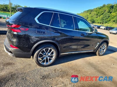 Trzecie zdjęcie samochodu z tyłu: 2026 BMW X5 XDRIVE40I VIN:5UX23EU0XT9384861 - miniatura