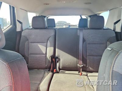 Zdjęcie 10 z 13 samochodu: 2020 CHEVROLET TRAVERSE LS VIN:1GNERFKW2LJ180698 - miniatura