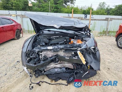 Piąte zdjęcie samochodu w środku: 2024 HYUNDAI SONATA HYBRID SEL VIN:KMHL34JJ5RA093412 - miniatura