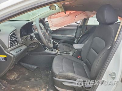 Zdjęcie 7 z 12 samochodu: 2018 HYUNDAI ELANTRA SE VIN:5NPD74LF1JH340413 - miniatura