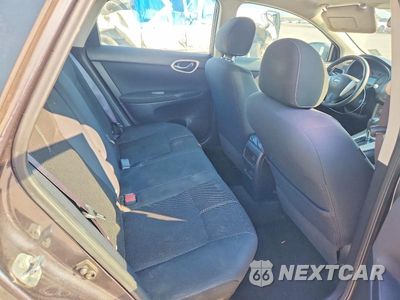 Zdjęcie 10 z 12 samochodu: 2014 NISSAN SENTRA S VIN:3N1AB7AP7EL623213 - miniatura