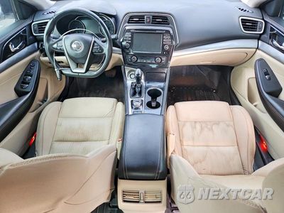 Zdjęcie 8 z 12 samochodu: 2017 NISSAN MAXIMA 3.5 S VIN:1N4AA6AP8HC437907 - miniatura